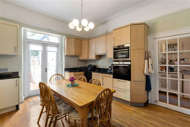 59 Clanbrassil Street Upper, Dublin 8, historical listing image 4