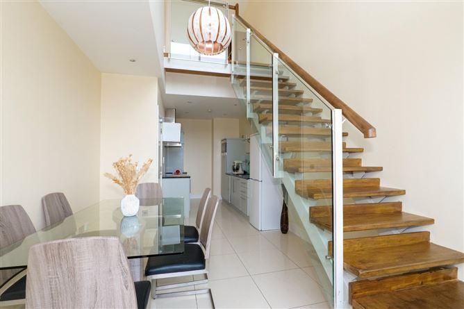 73 Cuirt Seoige, Bohermore, Galway City, historical listing image 4