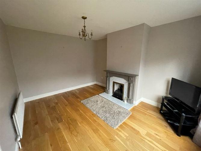 205 Eagle Valley, Sarsfield Road, Wilton, Cork City, Cork, historical listing image 4