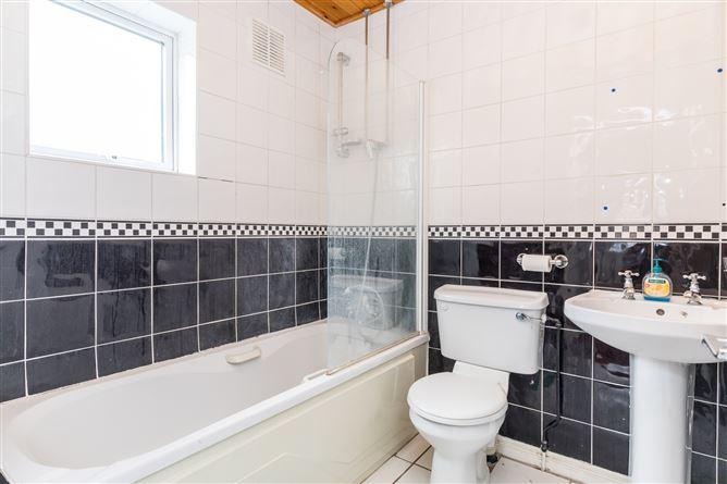14, Rochford Rise, Co. Dublin, historical listing image 3