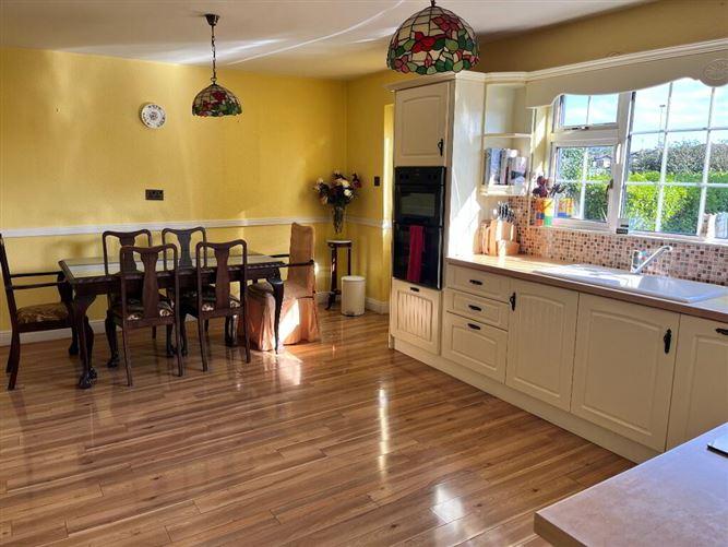 35 Matson Lodge, Drogheda, Louth, historical listing image 5