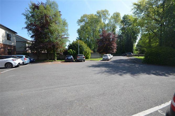 Apt 14 Poplar Grove, Naas, County Kildare, historical listing image 3