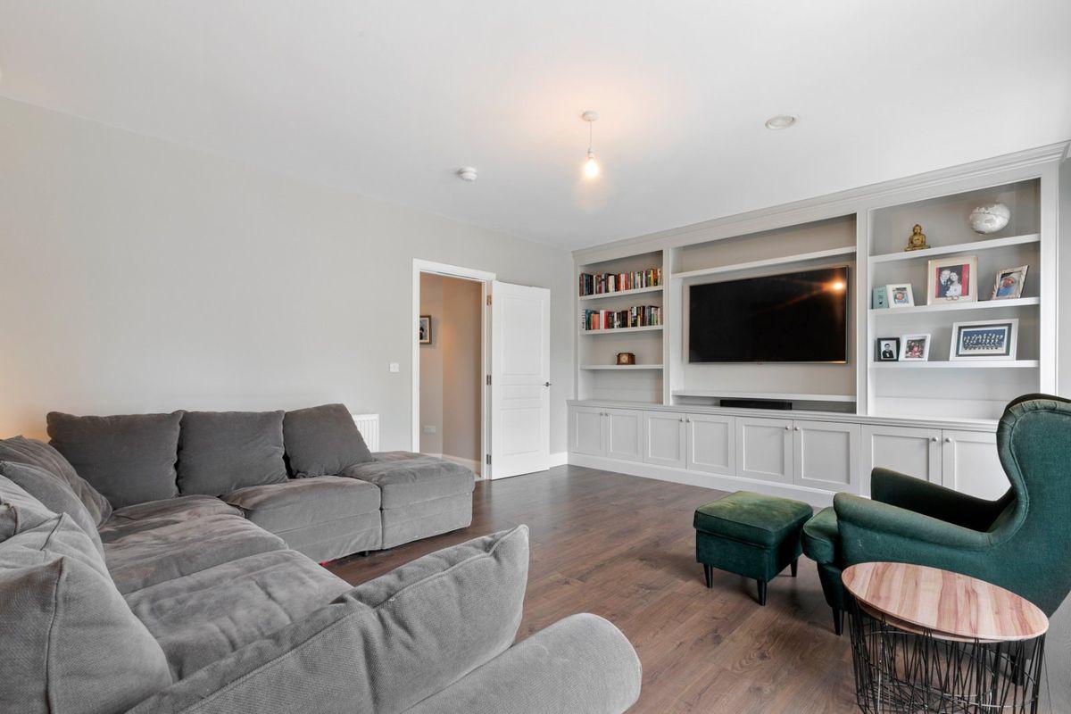 28 Fairway Drive, Cualanor, Dun Laoghaire, Co. Dublin, historical listing image 4