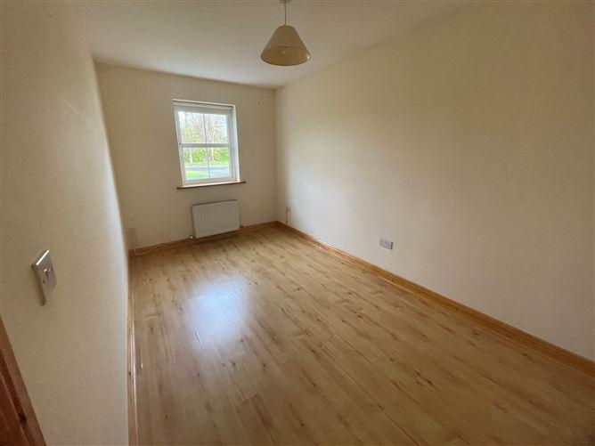 15, Grand Canal Court, Co. Offaly, historical listing image 5