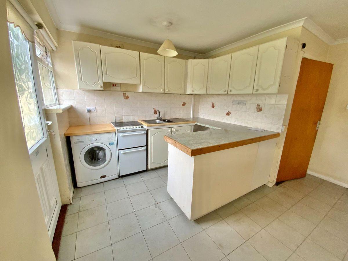 5 Woodview Park, Avoca, Wicklow, historical listing image 4