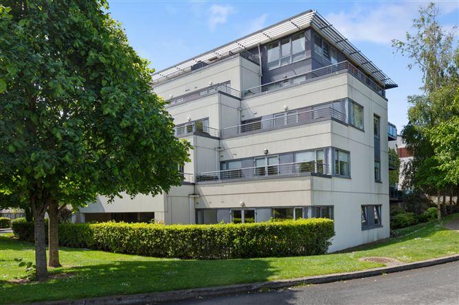 5 Le Hunt House, Brennanstown, Cabinteely, Dublin 18, historical listing image 2