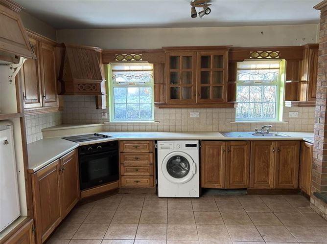 Castle Avenue, Derrin, Borris In Ossory, Laois, historical listing image 3