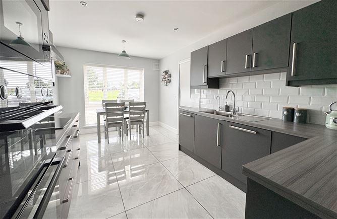 9 Court View, Friary Walk, Callan, Kilkenny, historical listing image 5