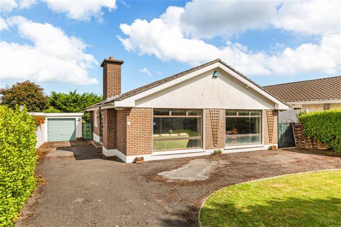 6 Joyce Avenue, Foxrock, Dublin 18, historical listing image 1