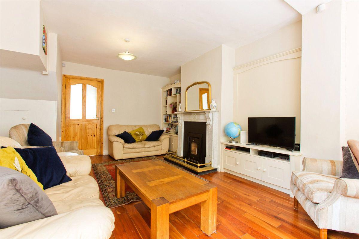 102 Sweetmount Avenue, Dundrum, Churchtown, Dublin 14, historical listing image 3