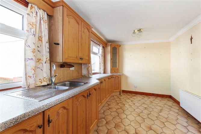 72 Sillogue Gardens, Ballymun, historical listing image 6