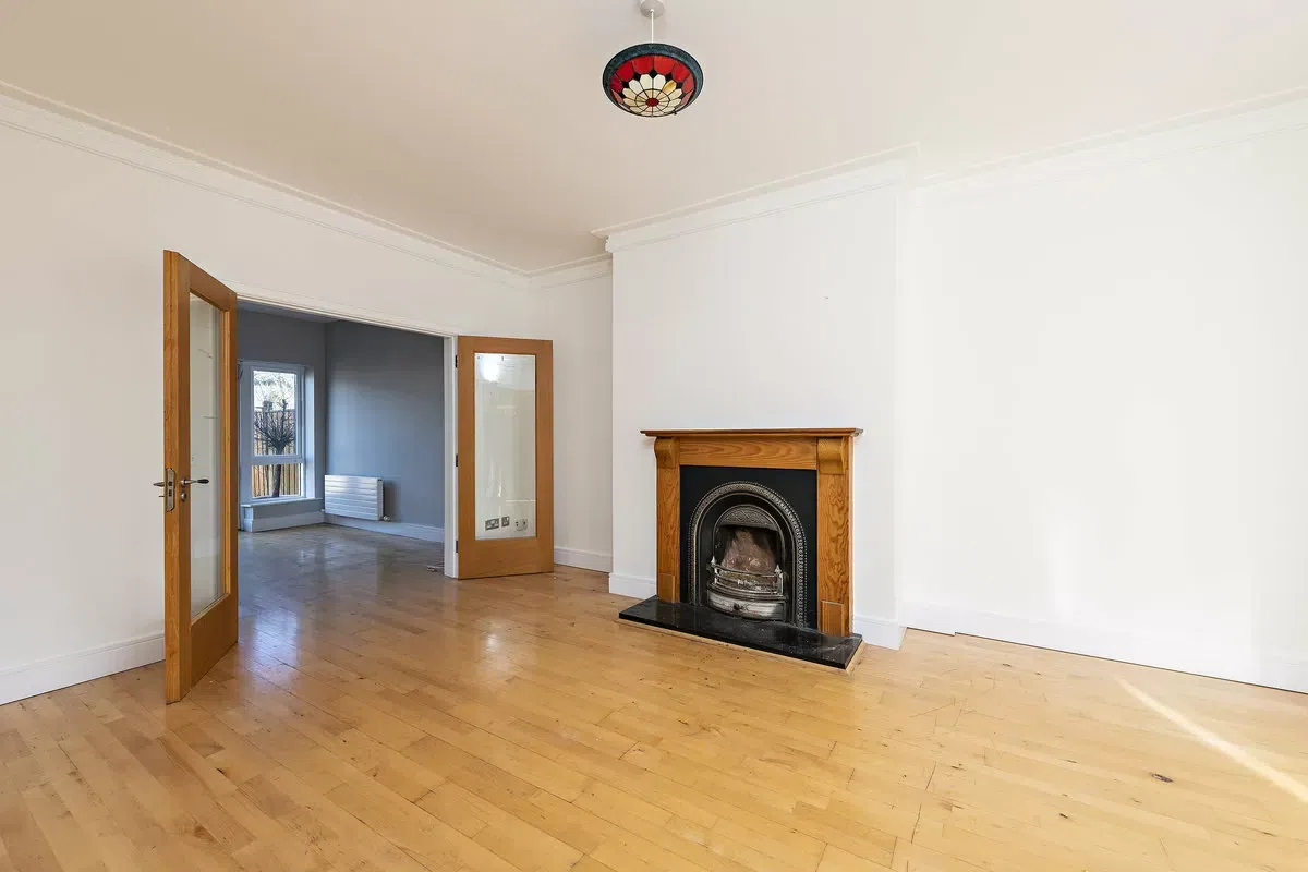 15 Carrickmines Chase, Carrickmines Wood, Carrickmines, Dublin 18, historical listing image 5