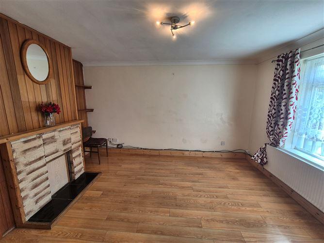 150 Greenhills Estate, Ballina, Mayo, historical listing image 4