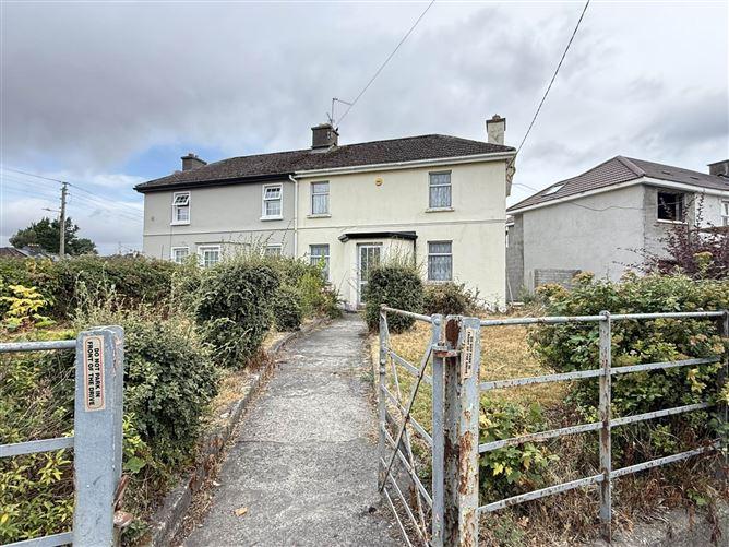 12 Davis Terrace, Clonmel, County Tipperary, historical listing image 3