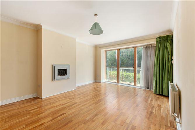 79 The Oaks, Rockfield, Dundrum, Dublin 16, D16K3V5, historical listing image 2