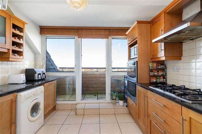 17 The Willow, Grattan Wood, Donaghmede, Dublin 13, historical listing image 6