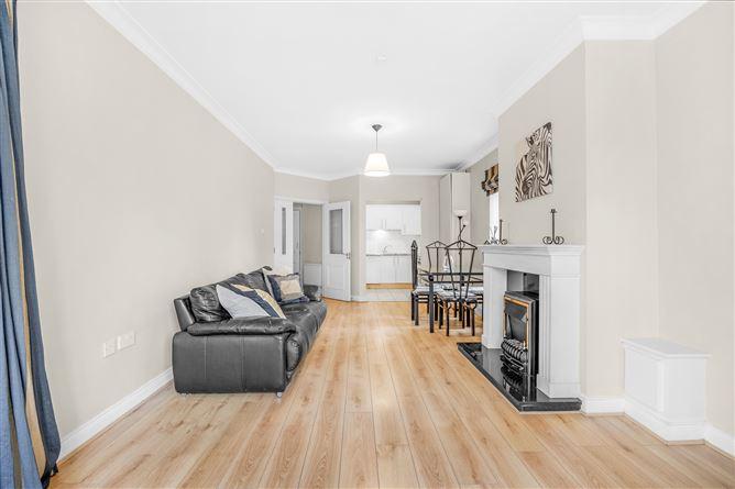 11, Corr Castle Howth Road, Co. Dublin, historical listing image 3