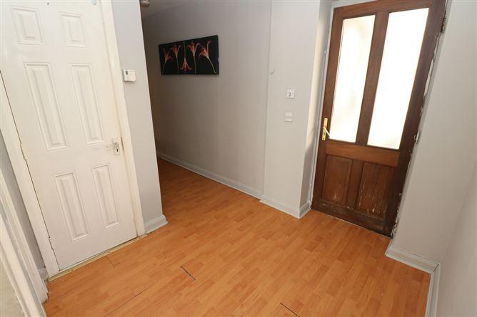 Apt. 201 C, An tSean Mhargadh, Drogheda, Louth, historical listing image 2