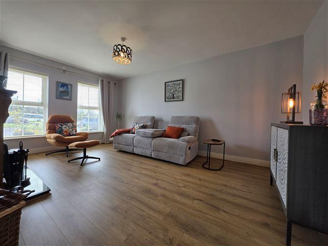 8 Lios Ard, Tralee, Kerry, historical listing image 4