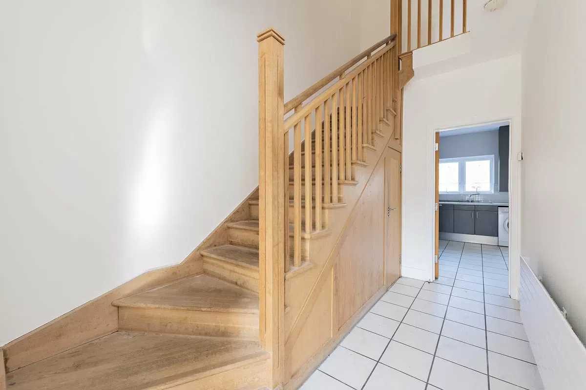 15 Carrickmines Chase, Carrickmines Wood, Carrickmines, Dublin 18, historical listing image 3