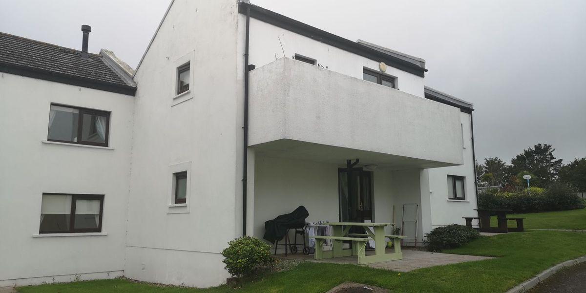 47 Carleton Village, Golf Links Road, Youghal, Youghal, Co. Cork, P36FC65, historical listing image 2