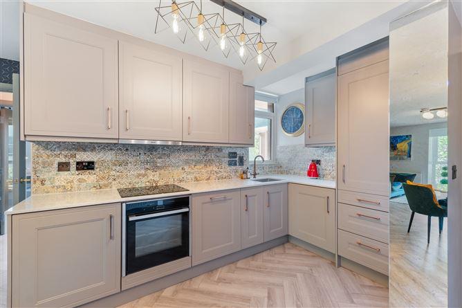 Apt. 20 Kirkwood, Park Avenue, Sandymount, Dublin 4, historical listing image 6