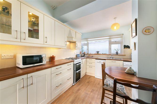 32, Fergus Road, Co. Dublin, historical listing image 5