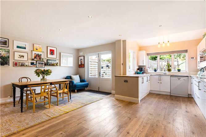 44 Fosterbrook, Blackrock, Co. Dublin, historical listing image 5