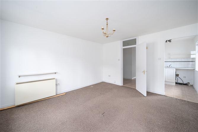 Apartment 6, Ardfield Court, Old Lucan Road, Dublin, historical listing image 5