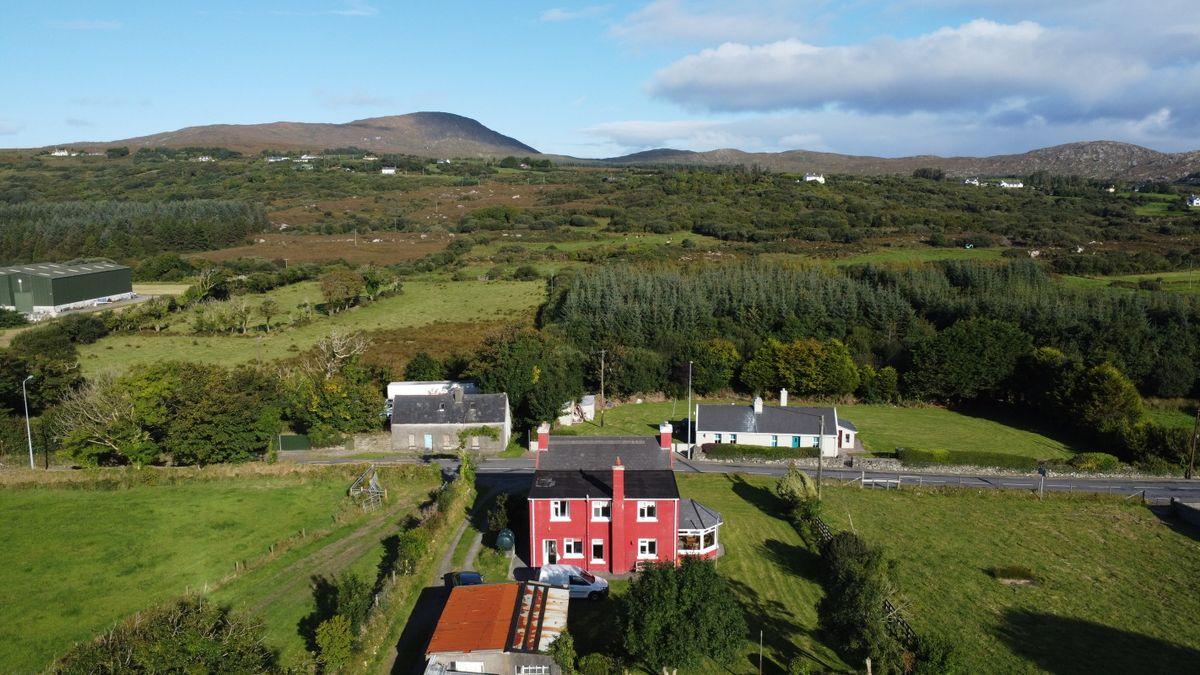 Dun An Óir, Droum North, Beara, Co. Cork, P75RD21, historical listing image 2