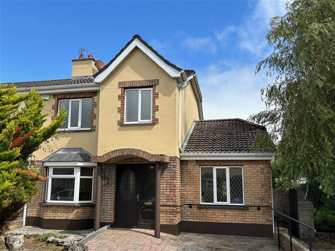 17 Park Avenue, Ennis, Ennis, Co. Clare, V95Y13W, historical listing image 1