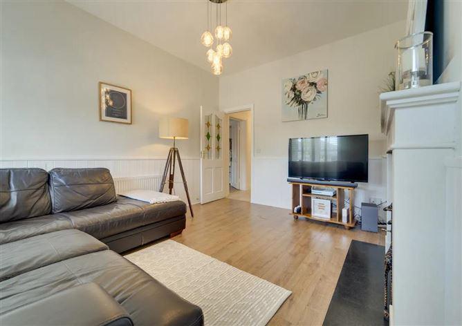 660 Ballycullen Road, Knocklyon, Ballycullen, Dublin 16, historical listing image 3