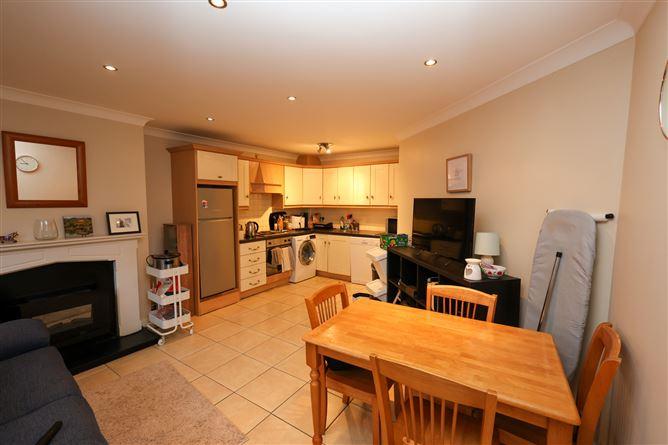 22 ash lane, royal canal, mullingar, historical listing image 2