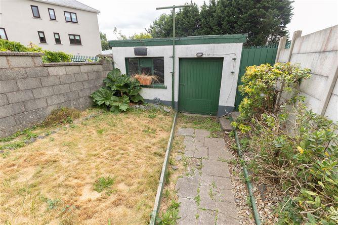 12, Saint Colman S Square, Co. Cork, historical listing image 3