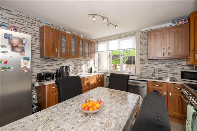 29, Mangerton Close, Co. Cork, historical listing image 3