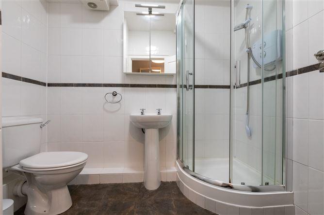Apartment 17, Brooklawn, Clontarf, Dublin 3, historical listing image 6