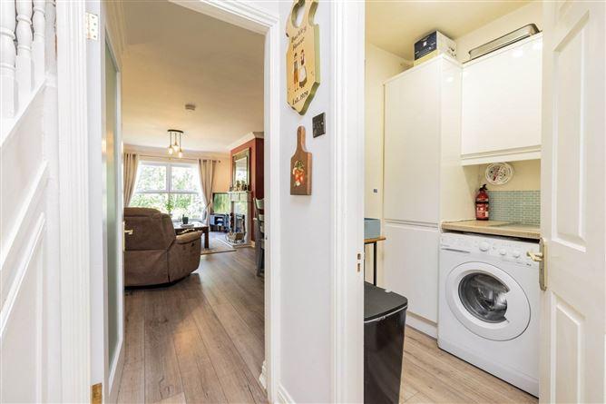 10 Thorncliffe, Dundrum Road, Milltown, Dublin 6, D14D4D6, historical listing image 5