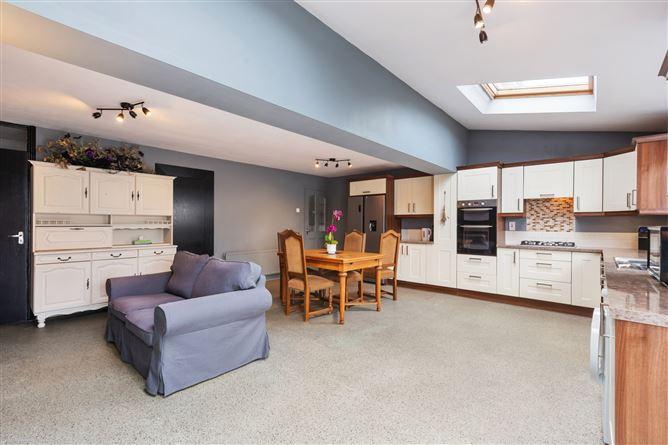 15, Croftwood Drive, Dublin 10, historical listing image 4