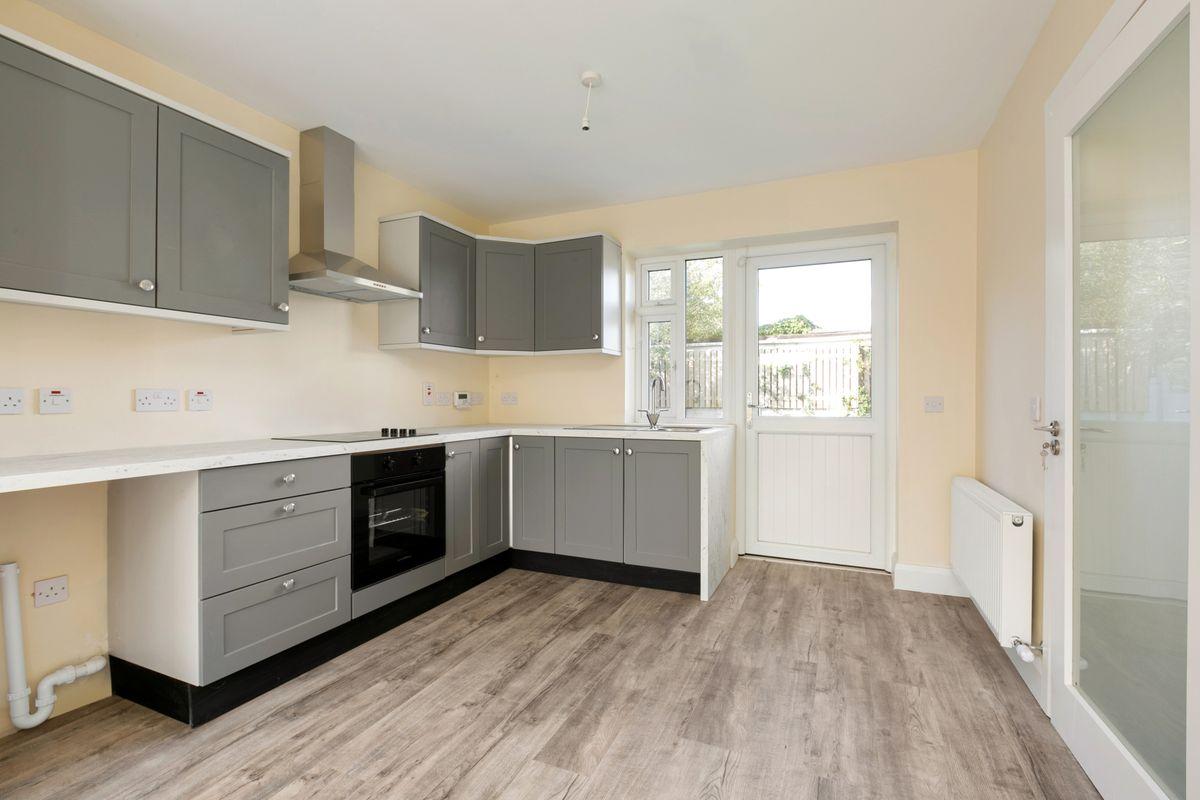 73a Cill Cais, Old Bawn, Tallaght, Dublin 24, historical listing image 6
