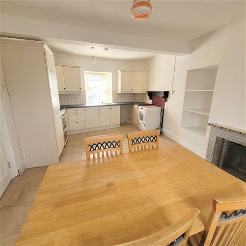 9 Bridge Street, Cahir, Tipperary, historical listing image 2