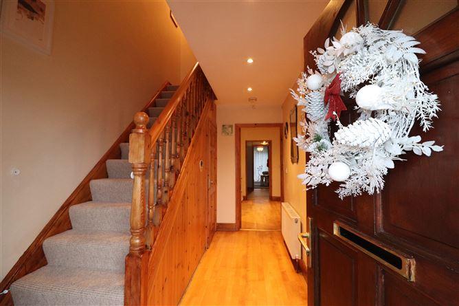 13, Boru Court, Co. Mayo, historical listing image 3