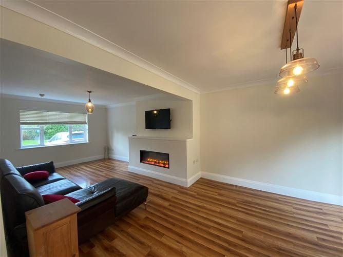 22 Cionn Torc, Castlepollard, Westmeath, historical listing image 3