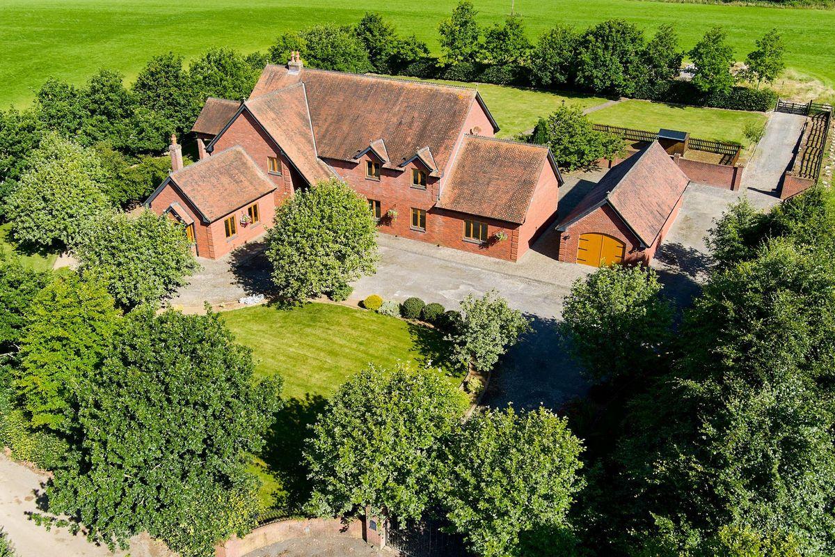 Killane, Edenderry, Co. Offaly, R45X347, historical listing image 1
