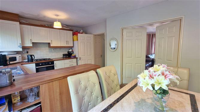 11, Temple Manor Drive, Dublin 12, historical listing image 4