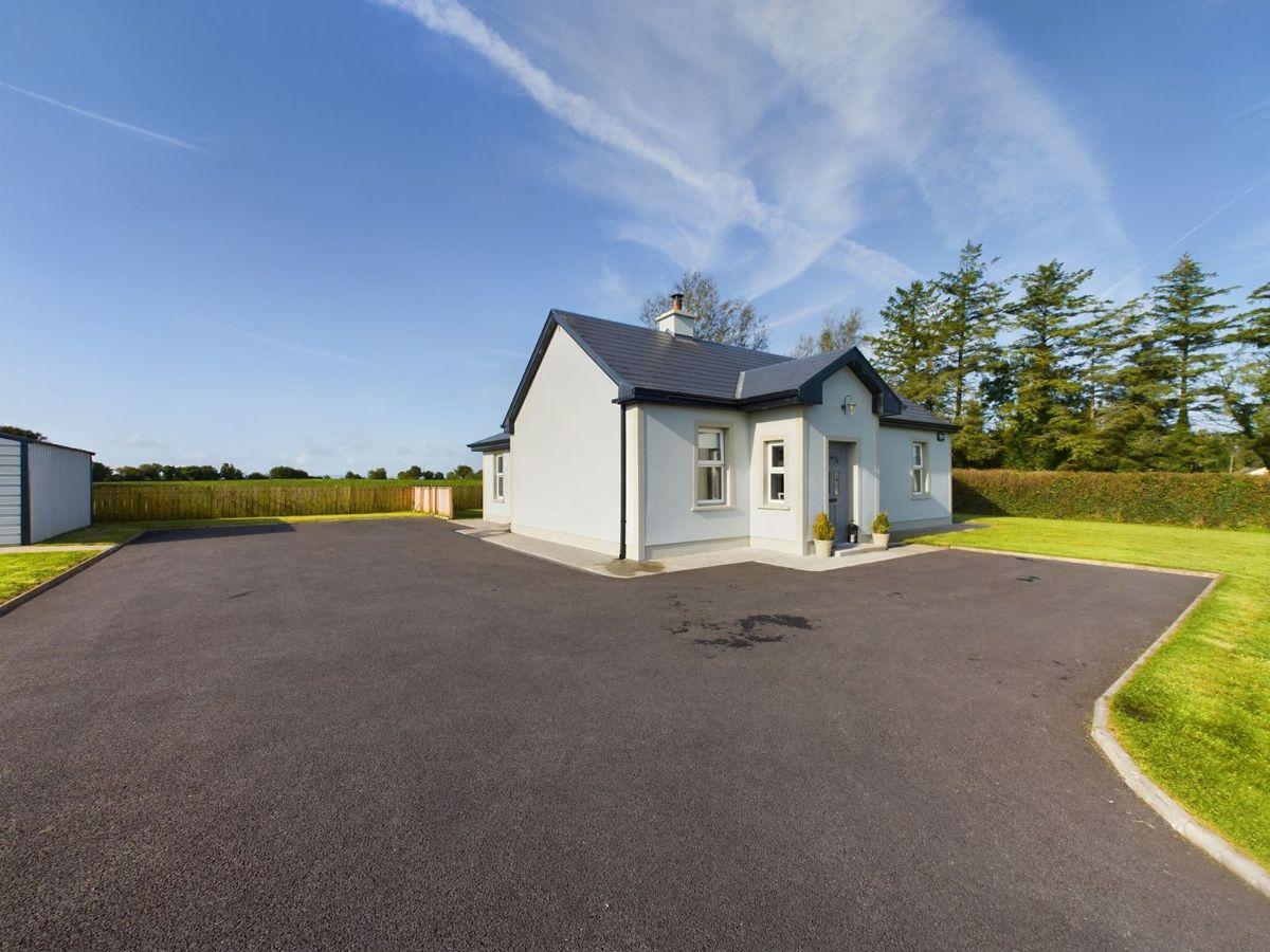 Rathglass, New Inn, Ballinasloe, Co. Galway, H53RR68, historical listing image 2