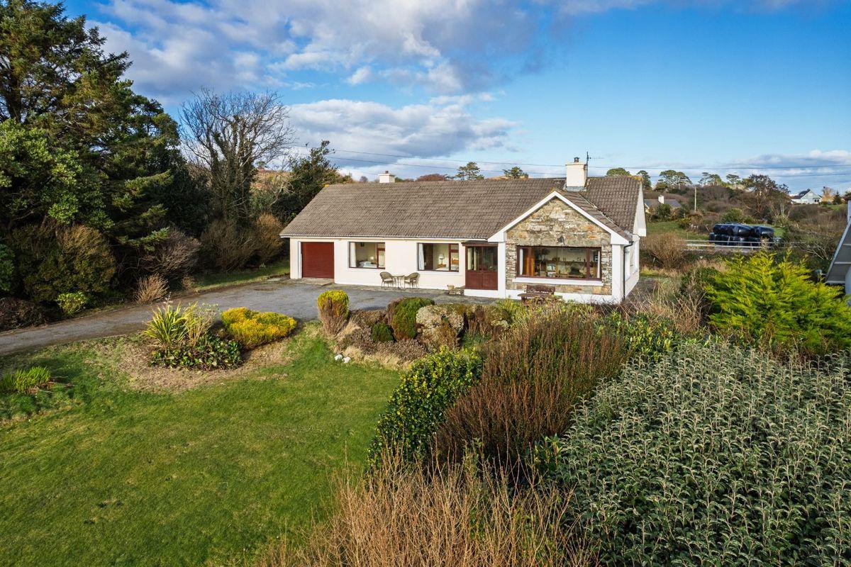 Reenacappul, Durrus, Ahakista, Co. Cork, P75XY31, historical listing image 3