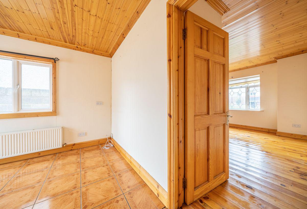 11 Palmers Copse, Palmerstown Manor, Palmerstown, Dublin 20, historical listing image 3
