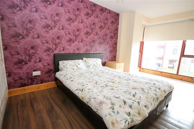 18, Castlegate Terrace, Co. Dublin, historical listing image 3