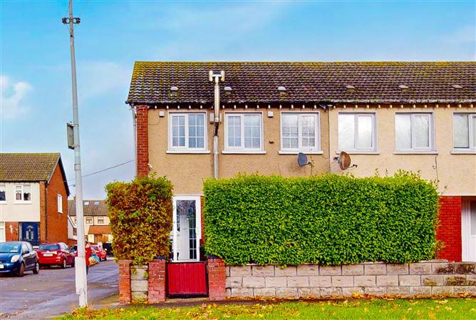 1 Ard Na Meala, Ballymun, Dublin 11, historical listing image 2