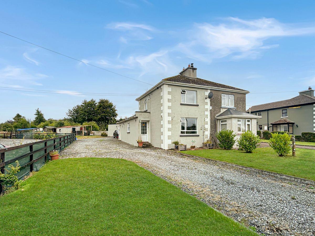 Fee Beg, Borrisokane, Co. Tipperary, E45PW86, historical listing image 1